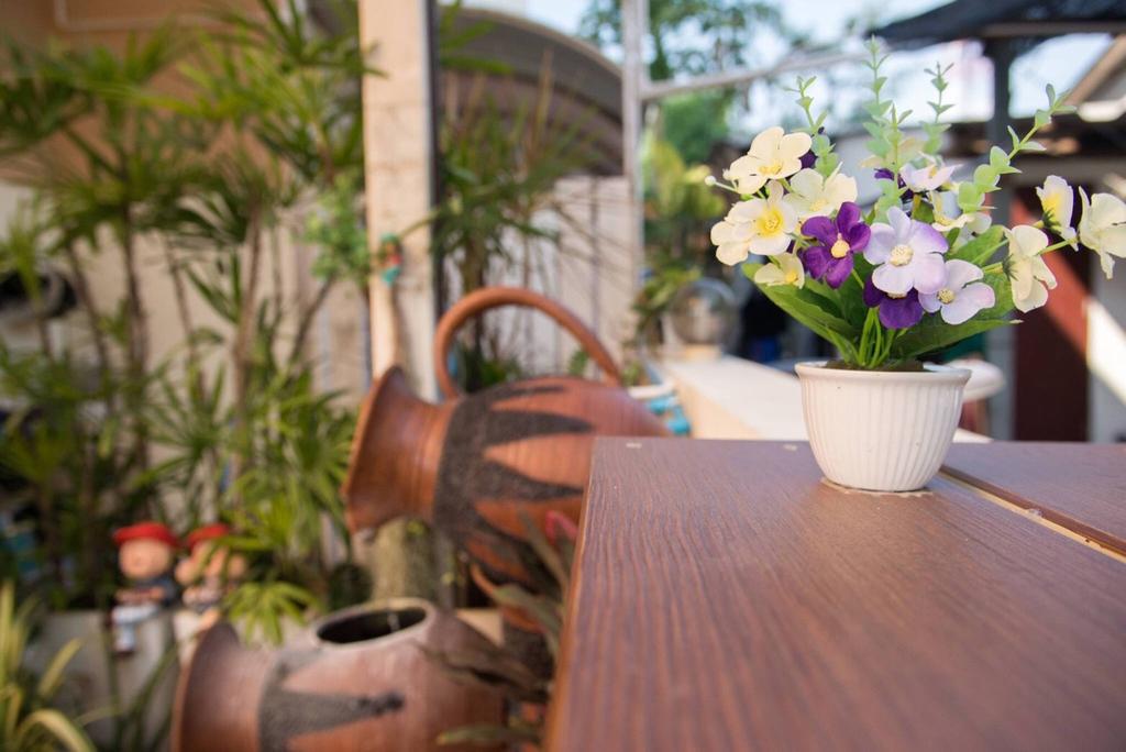 Lotus Suite Hua Hin Exterior photo